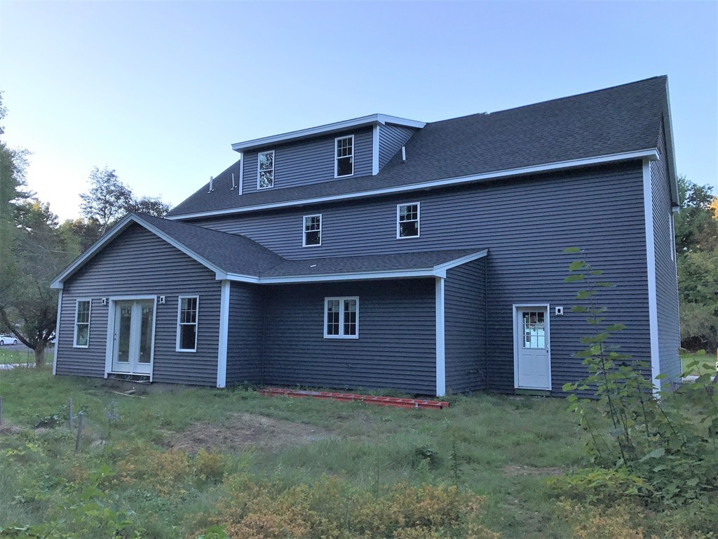 36 Westwind Road Andover, MA 01810 - Photo 3 of 6 Gallery Image 3