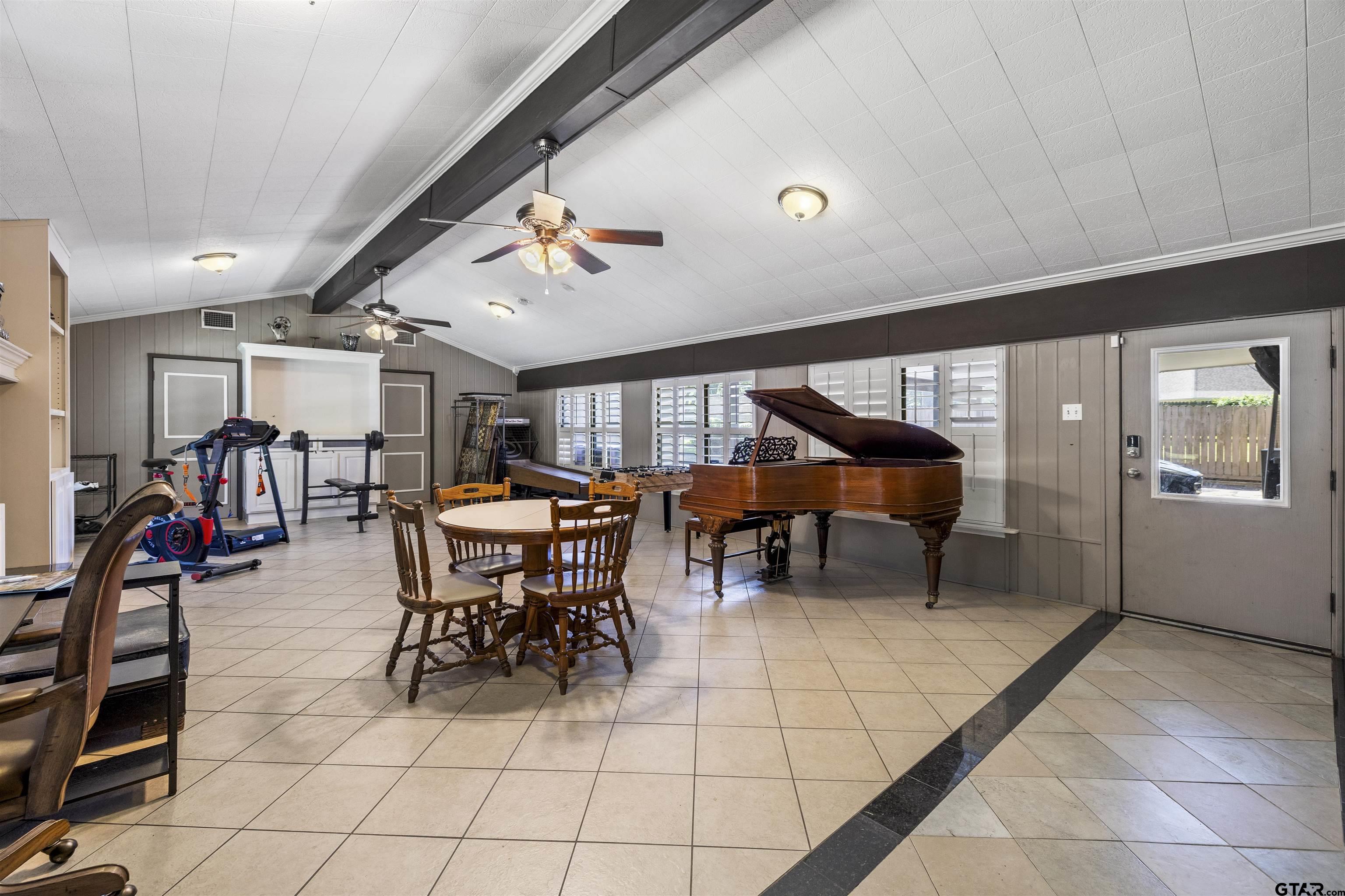 1300 Montclair Street Longview, TX 75601 - Photo 11 of 40 a view of a dining room with furniture