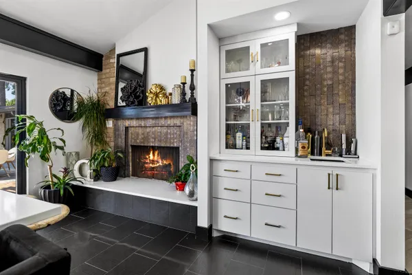 $949,000 | 1300 Montclair Street, Longview, TX 75601