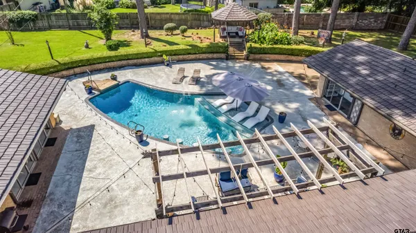 $949,000 | 1300 Montclair Street, Longview, TX 75601