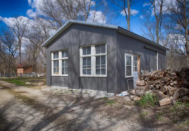 $379,000 | 7174 Hartford Pike, Aurora, IN 47001