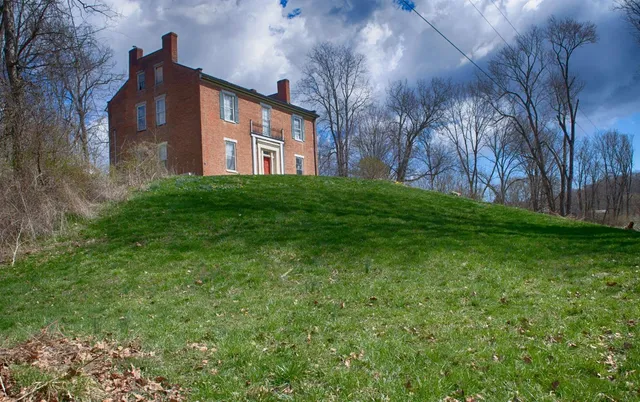 $379,000 | 7174 Hartford Pike, Aurora, IN 47001