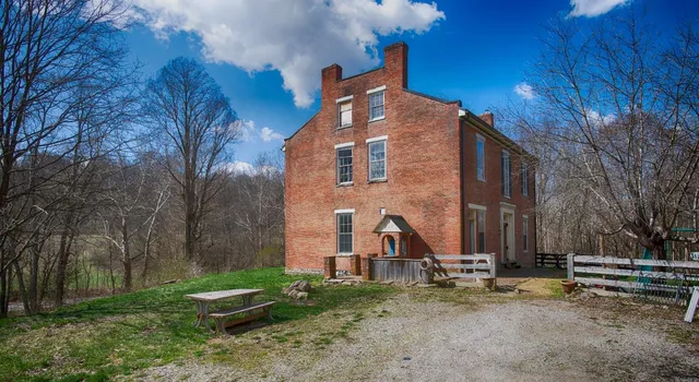 $379,000 | 7174 Hartford Pike, Aurora, IN 47001