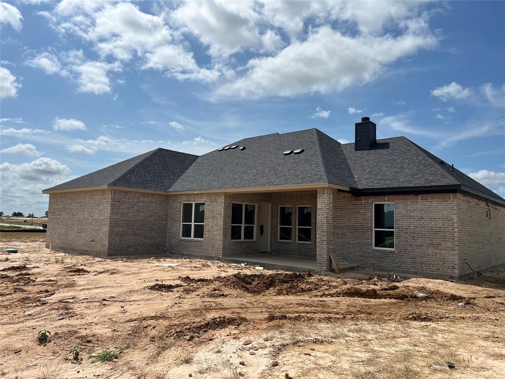 148 Legends Way Bridgeport, TX 76426 - Photo 2 of 6