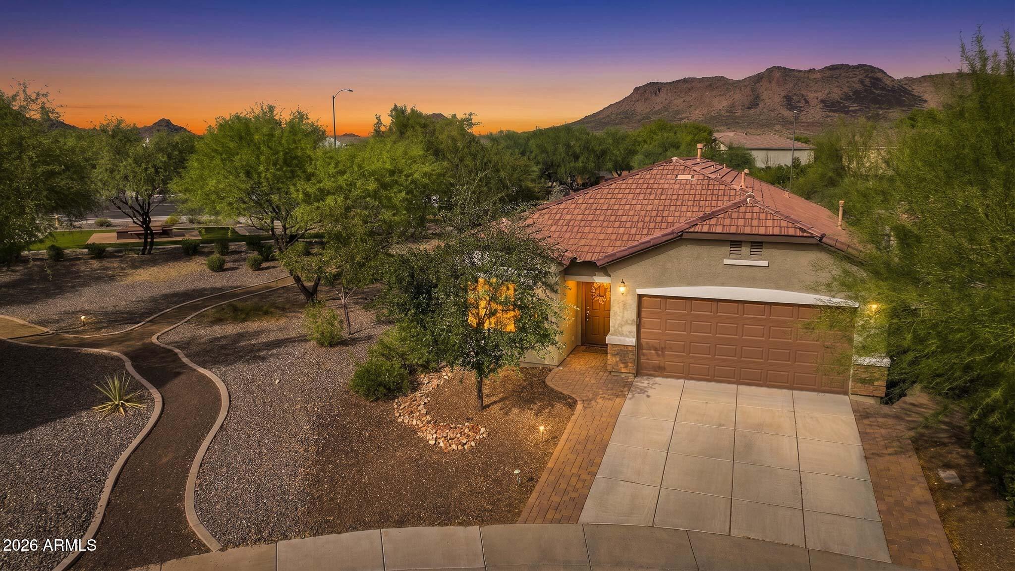 5440 West Yearling Road Phoenix, AZ 85083 - Photo 2 of 61 Twilight (1)