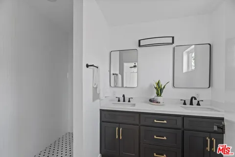 $1,424,900 | 357 Cornwell Street, Los Angeles, CA 90033