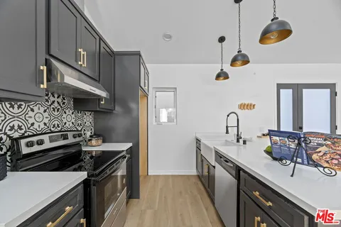 $1,424,900 | 357 Cornwell Street, Los Angeles, CA 90033