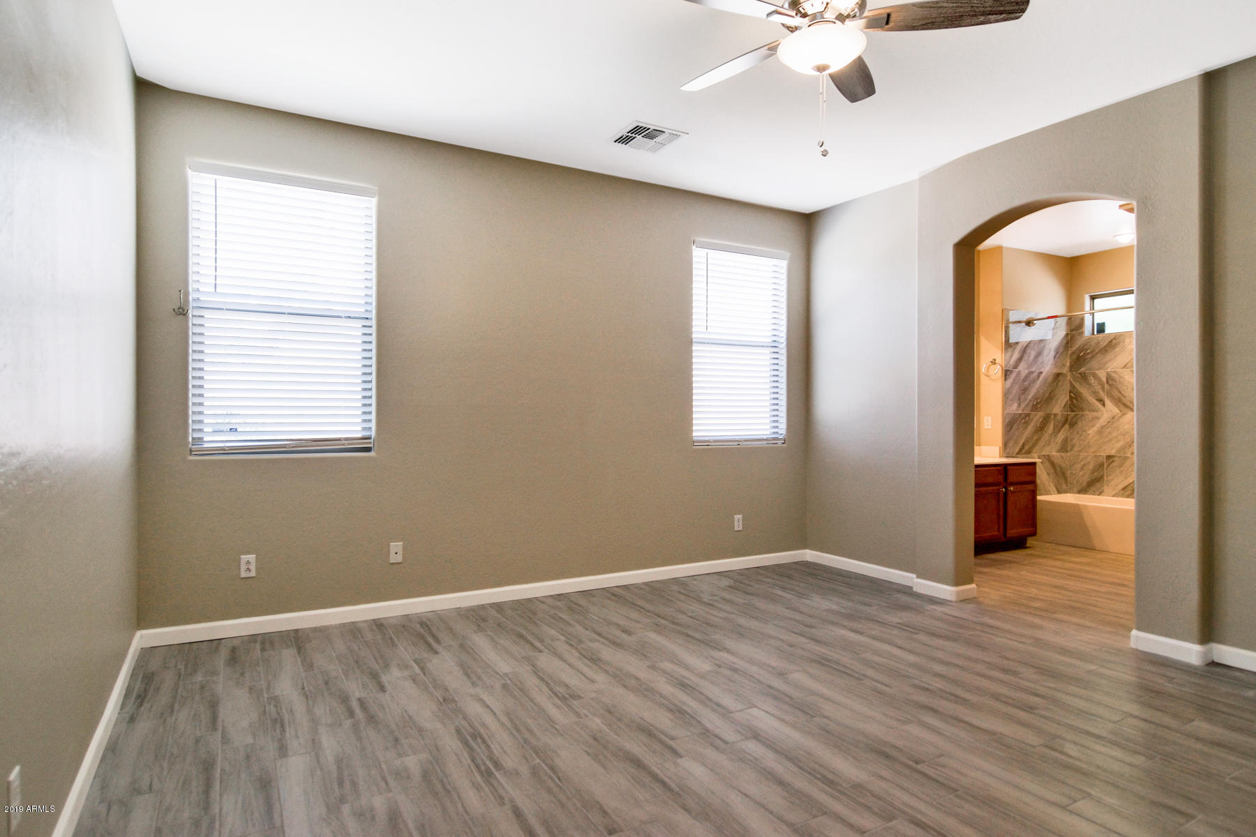 4030 East St John Road Phoenix, AZ 85032 - Photo 6 of 24 fullsizeoutput_83f