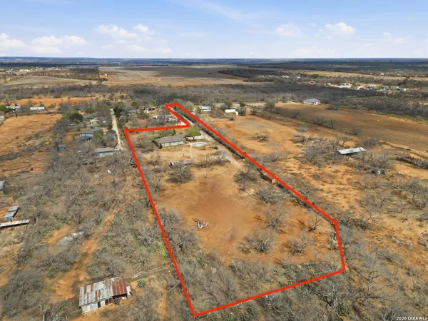 $580,000 | 13040 Tomlynn, Atascosa, TX 78002