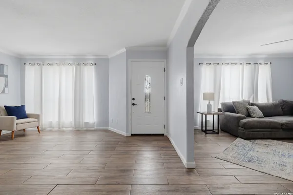 $569,999 | 13040 Tomlynn, Atascosa, TX 78002