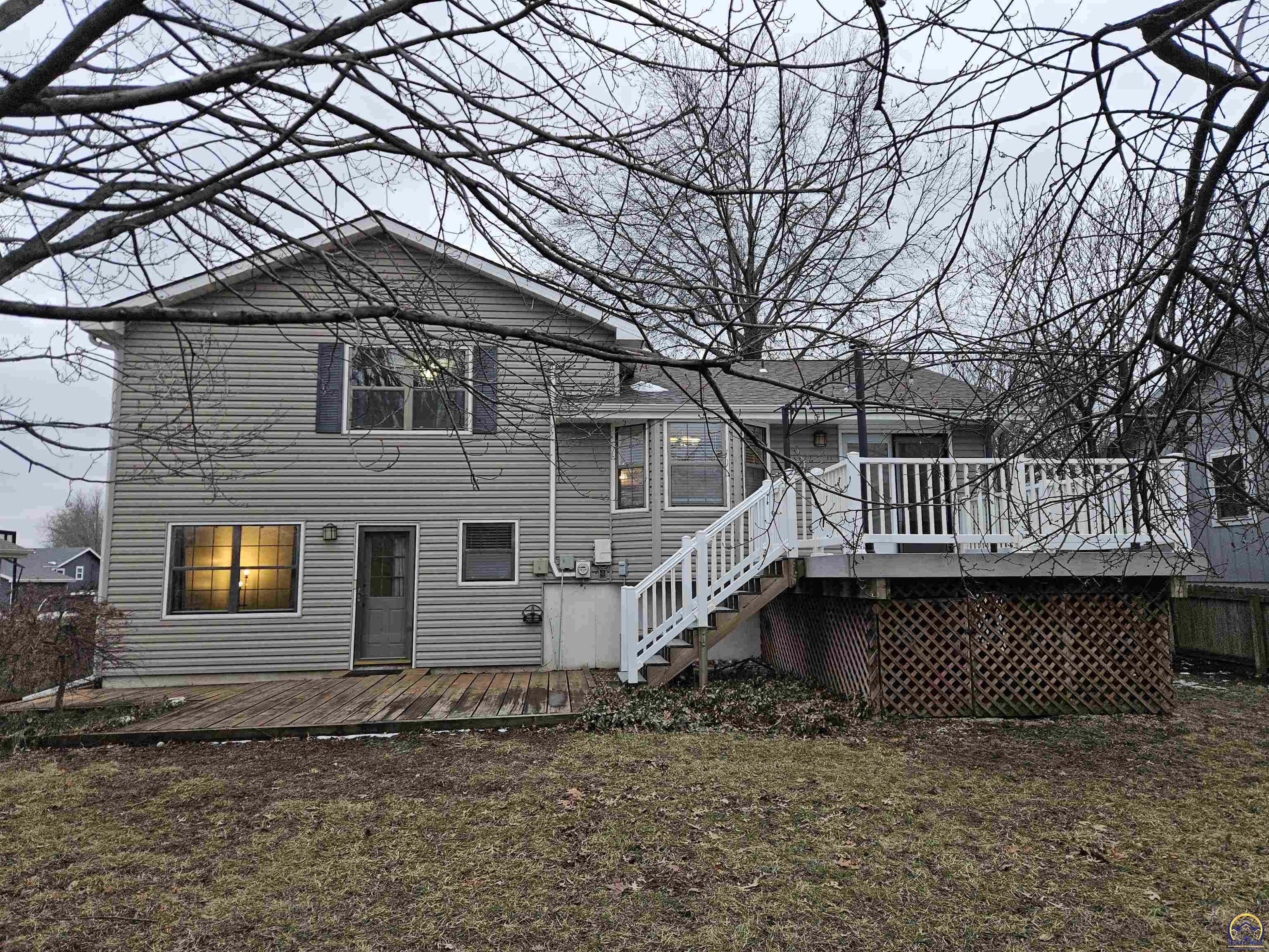 6316 Southwest 27th Street Topeka, KS 66614 - Photo 13 of 15