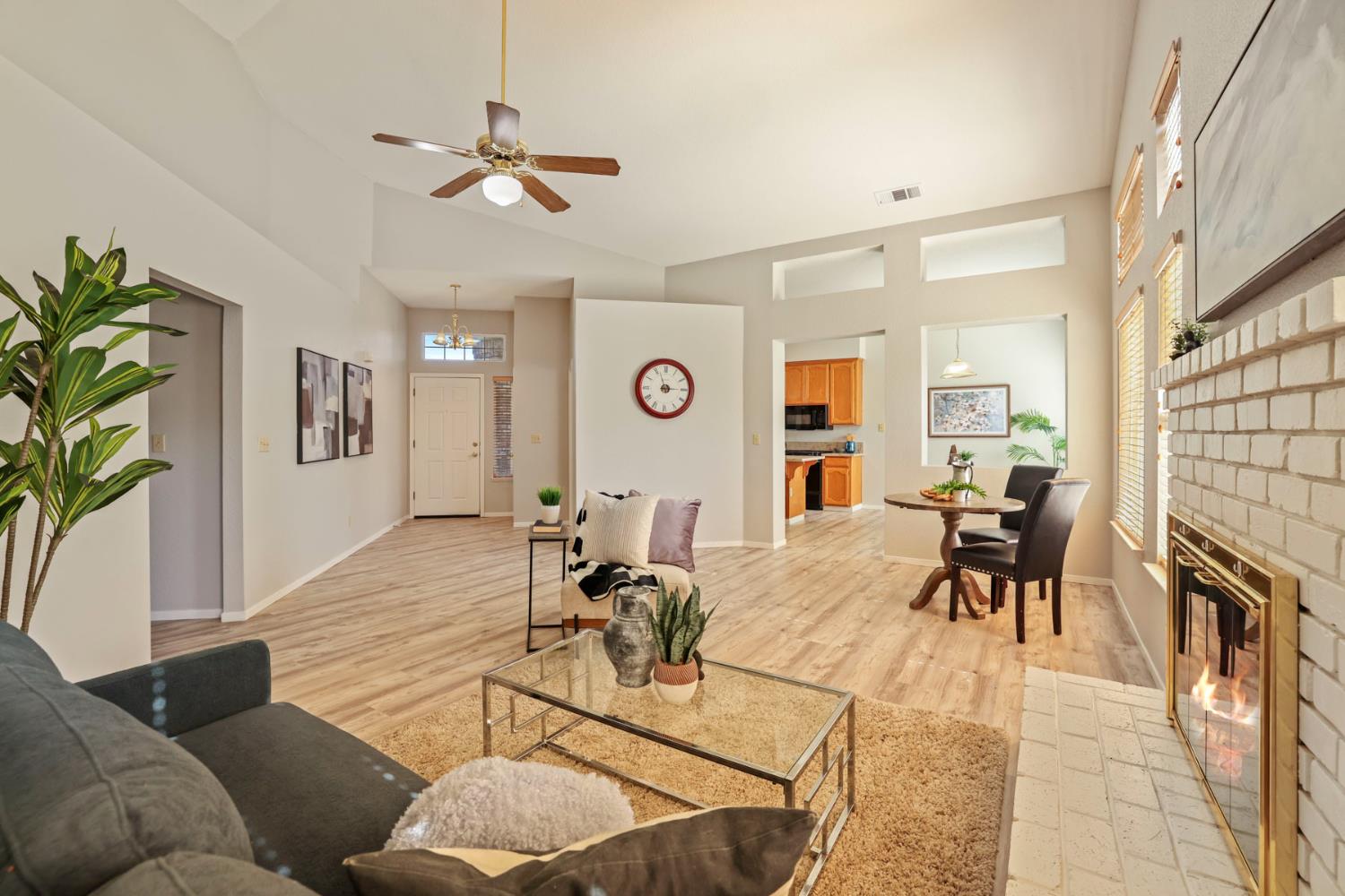 232 Ruess Road Ripon, CA 95366 - Photo 5 of 28