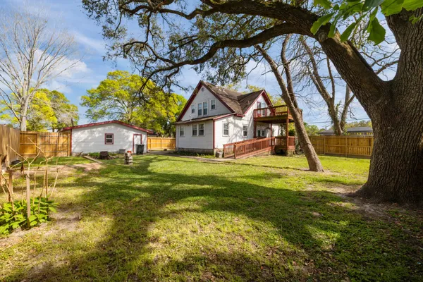 $285,000 | 602 West Sealy Street, Alvin, TX 77511