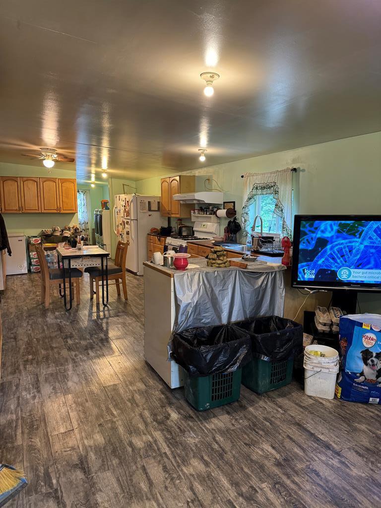 2561 Debord Road Chillicothe, OH 45601 - Photo 8 of 17 Dining Area