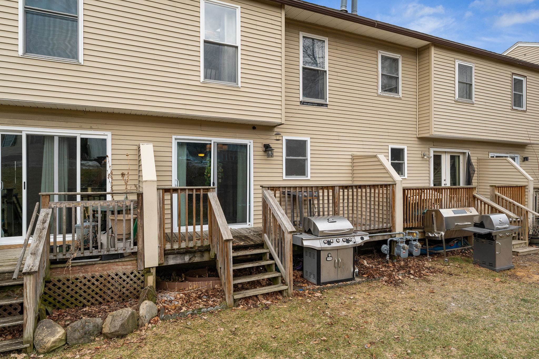 13 Cherry Tree Court St. Albans, VT 05478 - Photo 11 of 29
