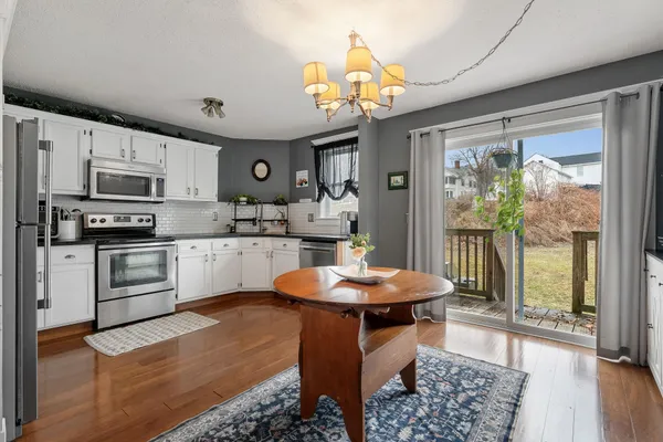 $269,500 | 13 Cherry Tree Court, St. Albans, VT 05478