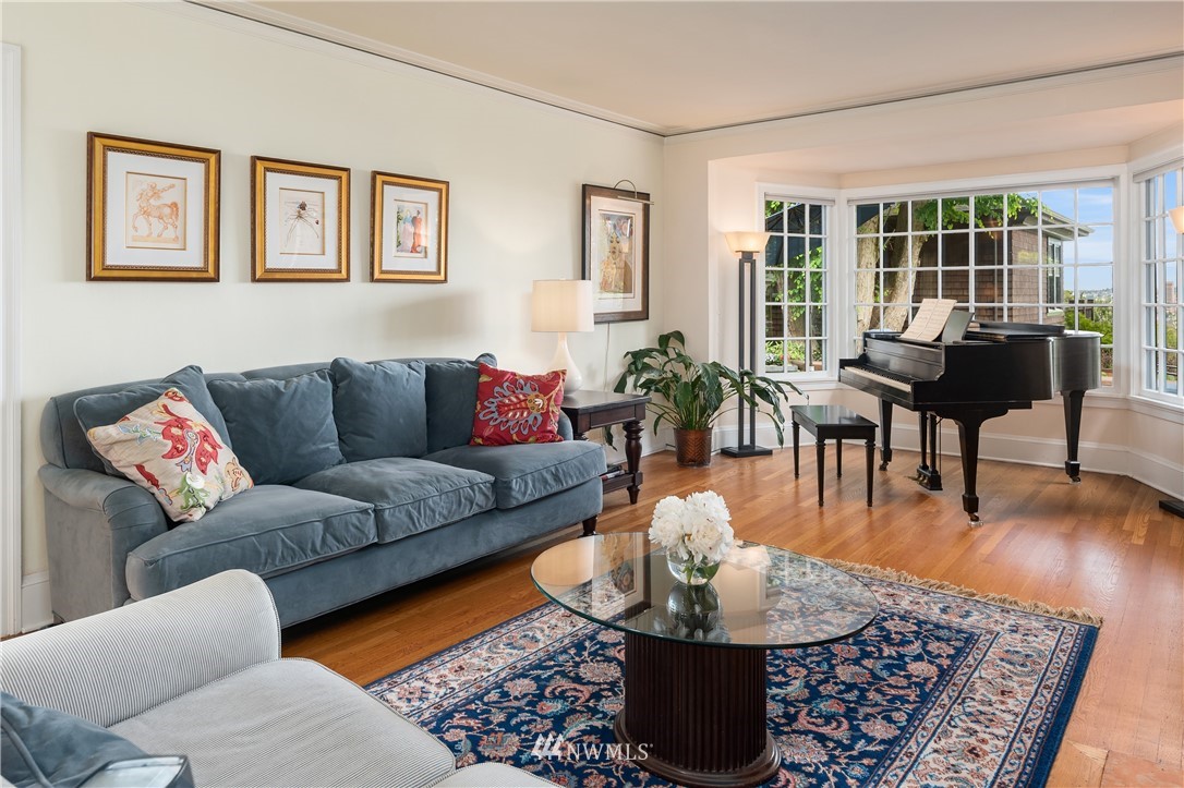 1508 East Howe Street Seattle, WA 98112 - Photo 6 of 22