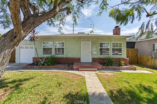 $849,999 | 1832 North Brighton Street, Burbank, CA 91506