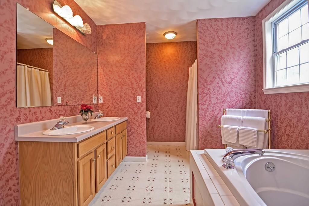 31 Field Pond Road Milford, MA 01757 - Photo 20 of 29 Gallery Image 20
