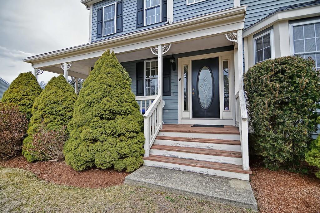 31 Field Pond Road Milford, MA 01757 - Photo 3 of 29 Gallery Image 3