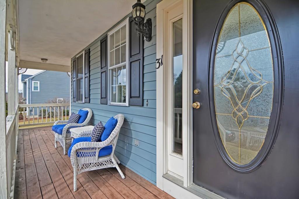 31 Field Pond Road Milford, MA 01757 - Photo 4 of 29 Gallery Image 4