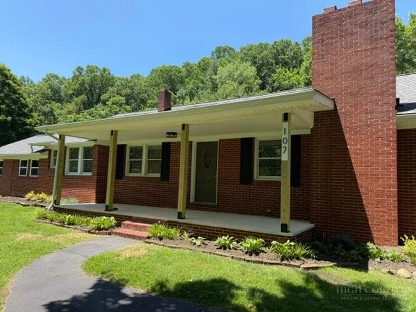 $569,000 | 107 West 7th Street, West Jefferson, NC 28694