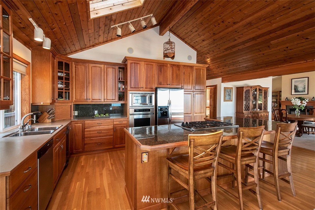 5279 Bercot Road Freeland, WA 98249 - Photo 14 of 37 Gallery Image 14