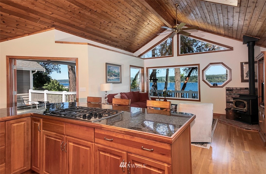 5279 Bercot Road Freeland, WA 98249 - Photo 15 of 37 Gallery Image 15