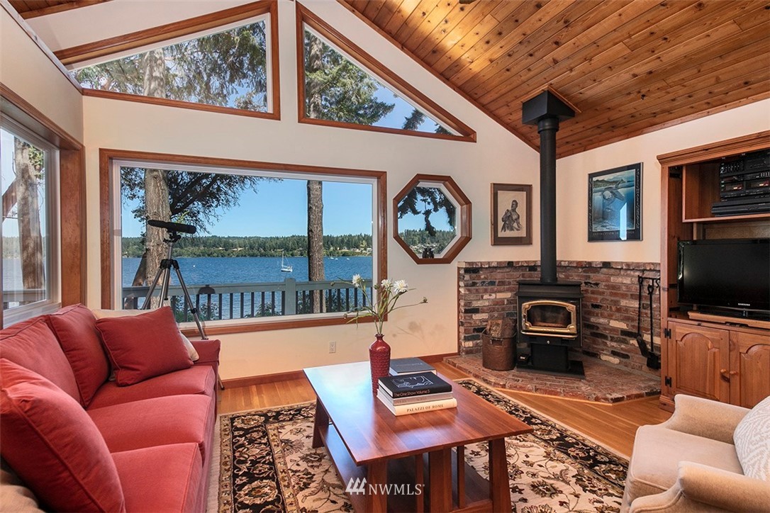 5279 Bercot Road Freeland, WA 98249 - Photo 17 of 37 Gallery Image 17