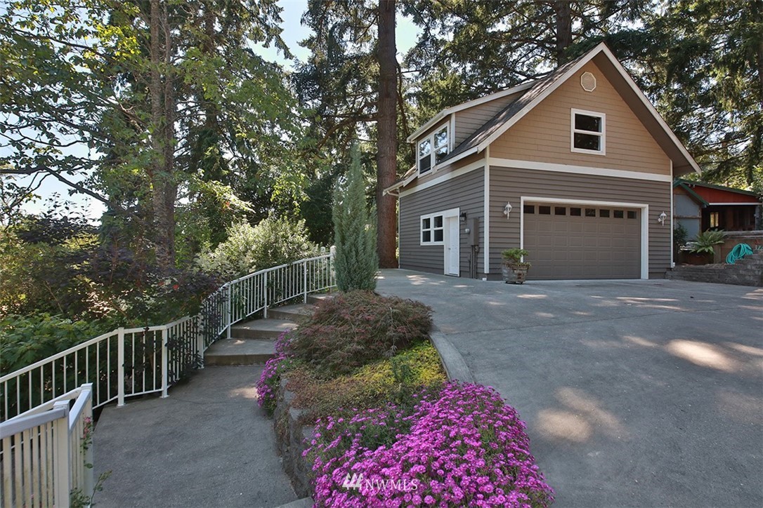 5279 Bercot Road Freeland, WA 98249 - Photo 3 of 37 Gallery Image 3