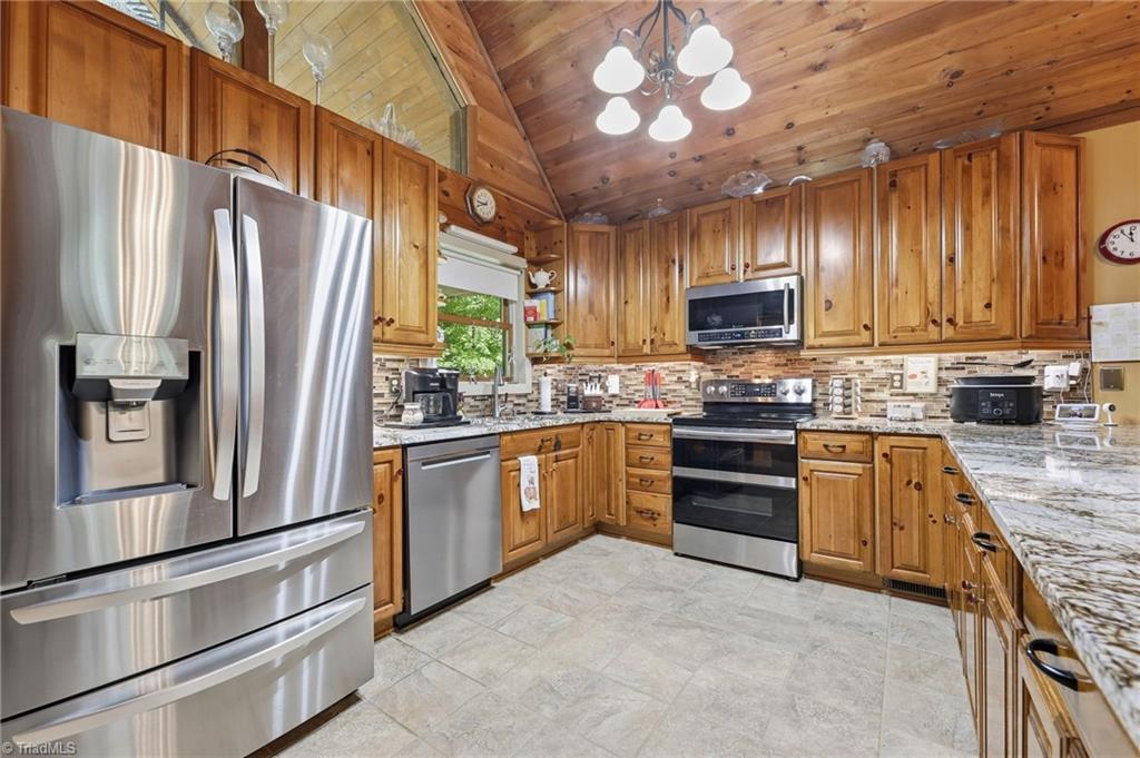 355 Huffines Mill Road Reidsville, NC 27320 - Photo 5 of 50 Gallery Image 5