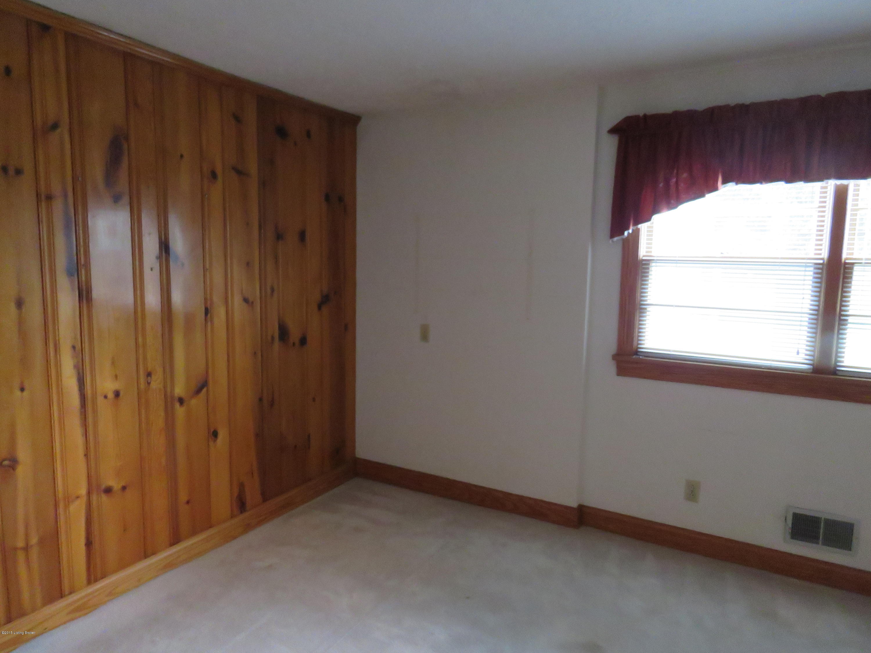 4829 Poplar Level Road Louisville, KY 40213 - Photo 17 of 55 IMG_1658