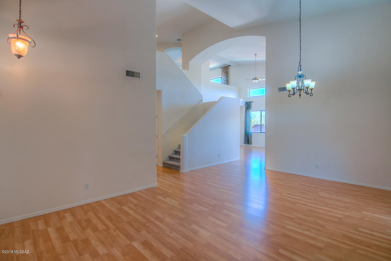 8432 North Sand Flower Road Tucson, AZ 85743 - Photo 5 of 24 Gallery Image 5