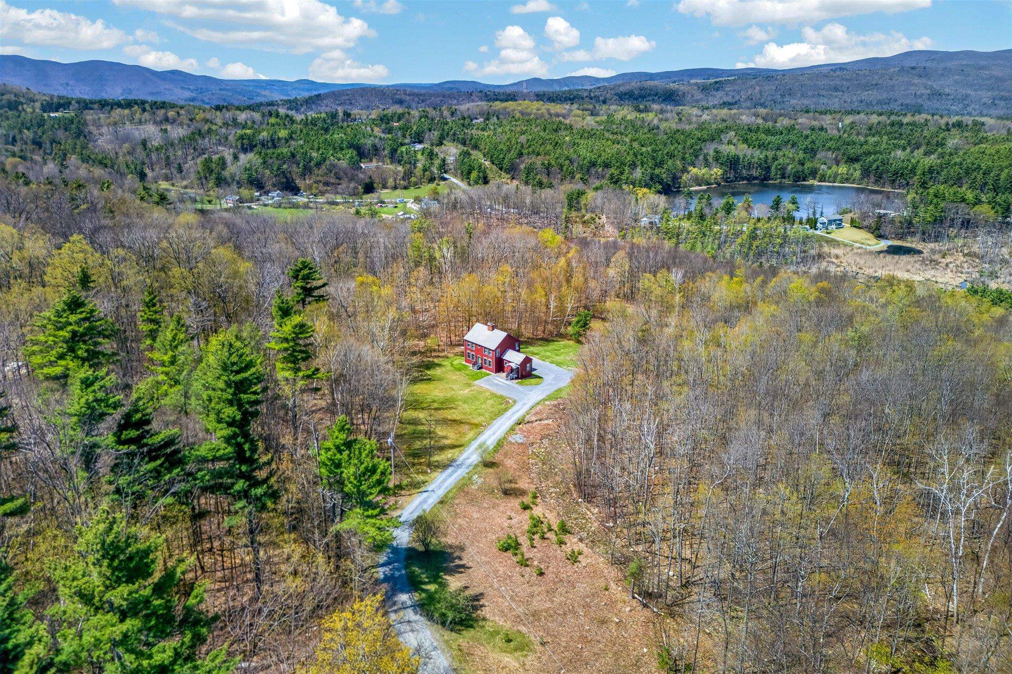 142 Schenkar Road Pownal, VT 05261 - Photo 2 of 60