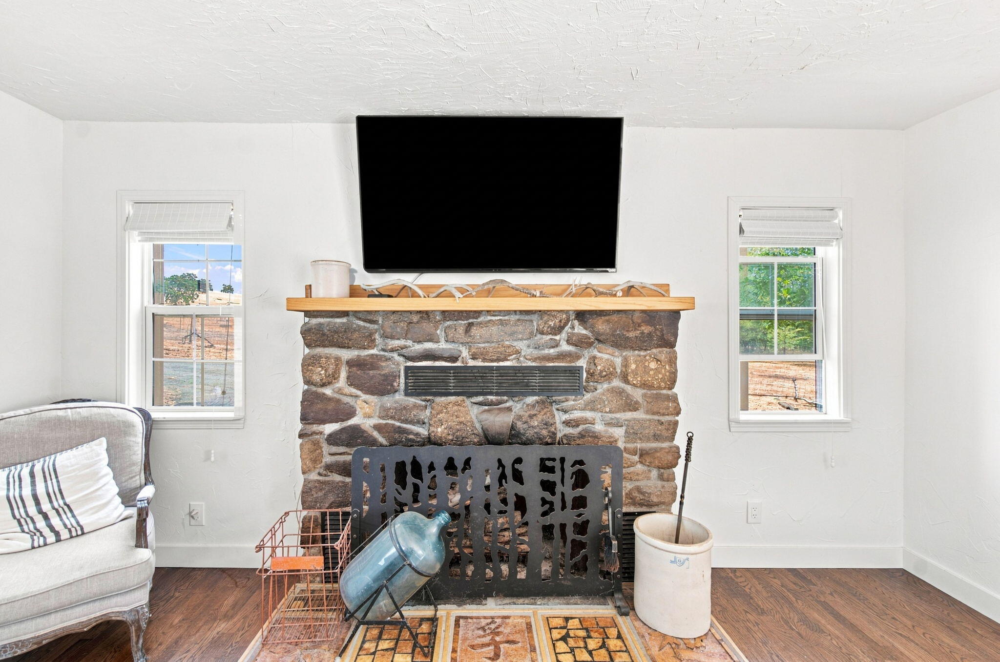 27591 Whitmore Road Millville, CA 96062 - Photo 5 of 50 7-web-or-mls-BiggerFlow Real Estate Medi