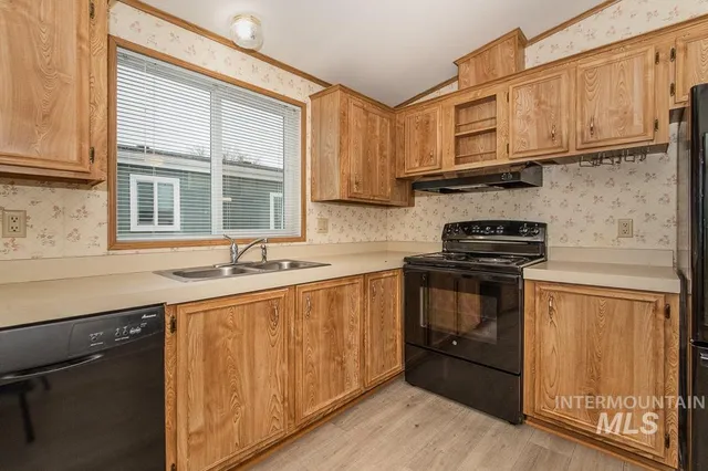 $120,000 | 2401 South Owyhee Street, Unit 14, Boise, ID 83705