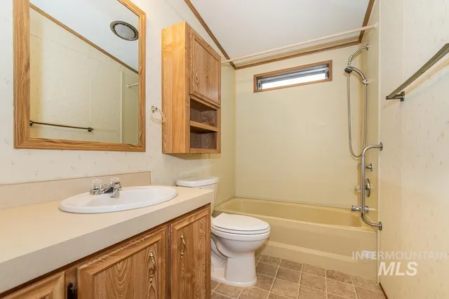 $120,000 | 2401 South Owyhee Street, Unit 14, Boise, ID 83705