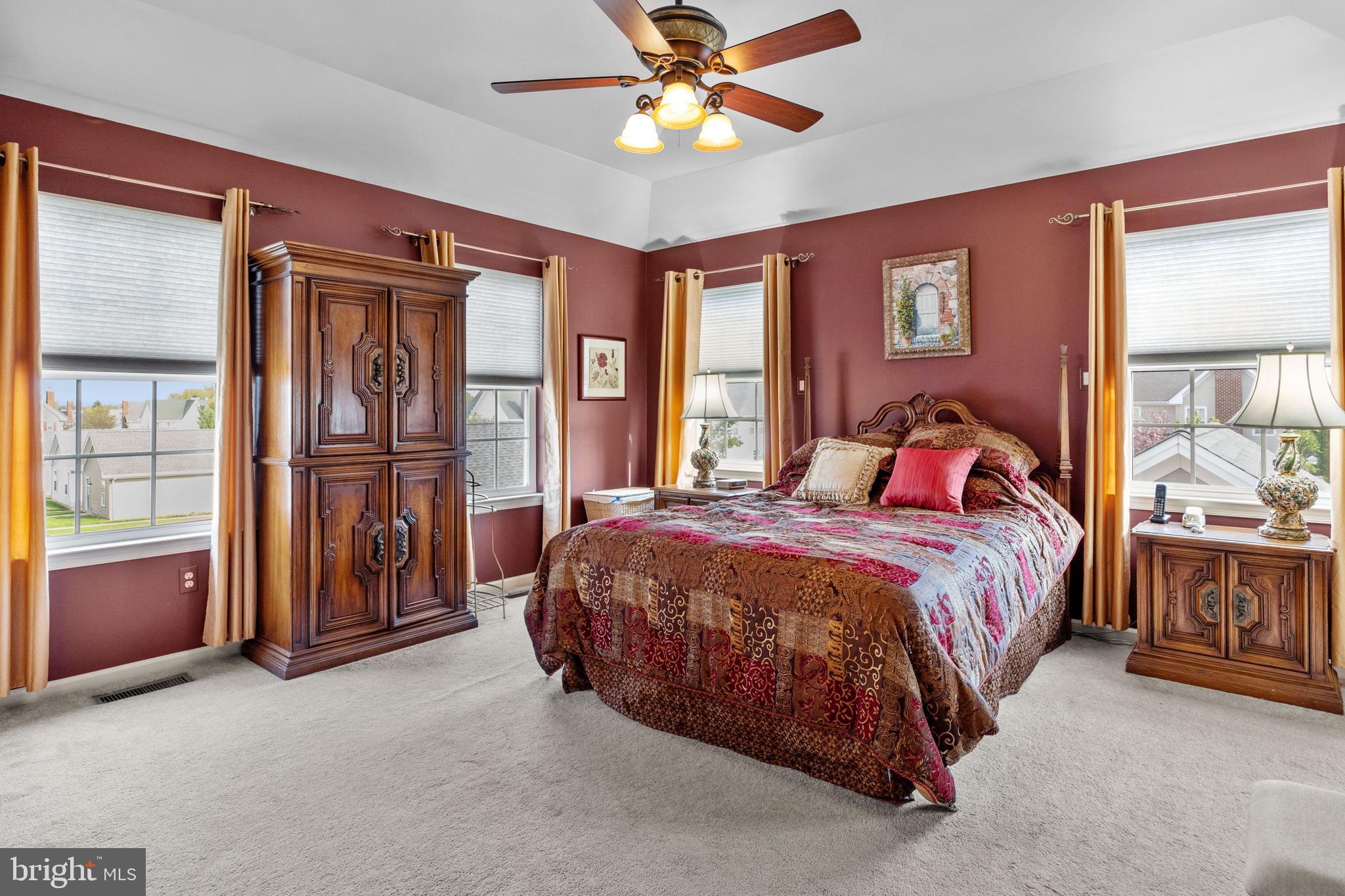 24 Valentine Road Ivyland, PA 18974 - Photo 28 of 41 Master Bedroom