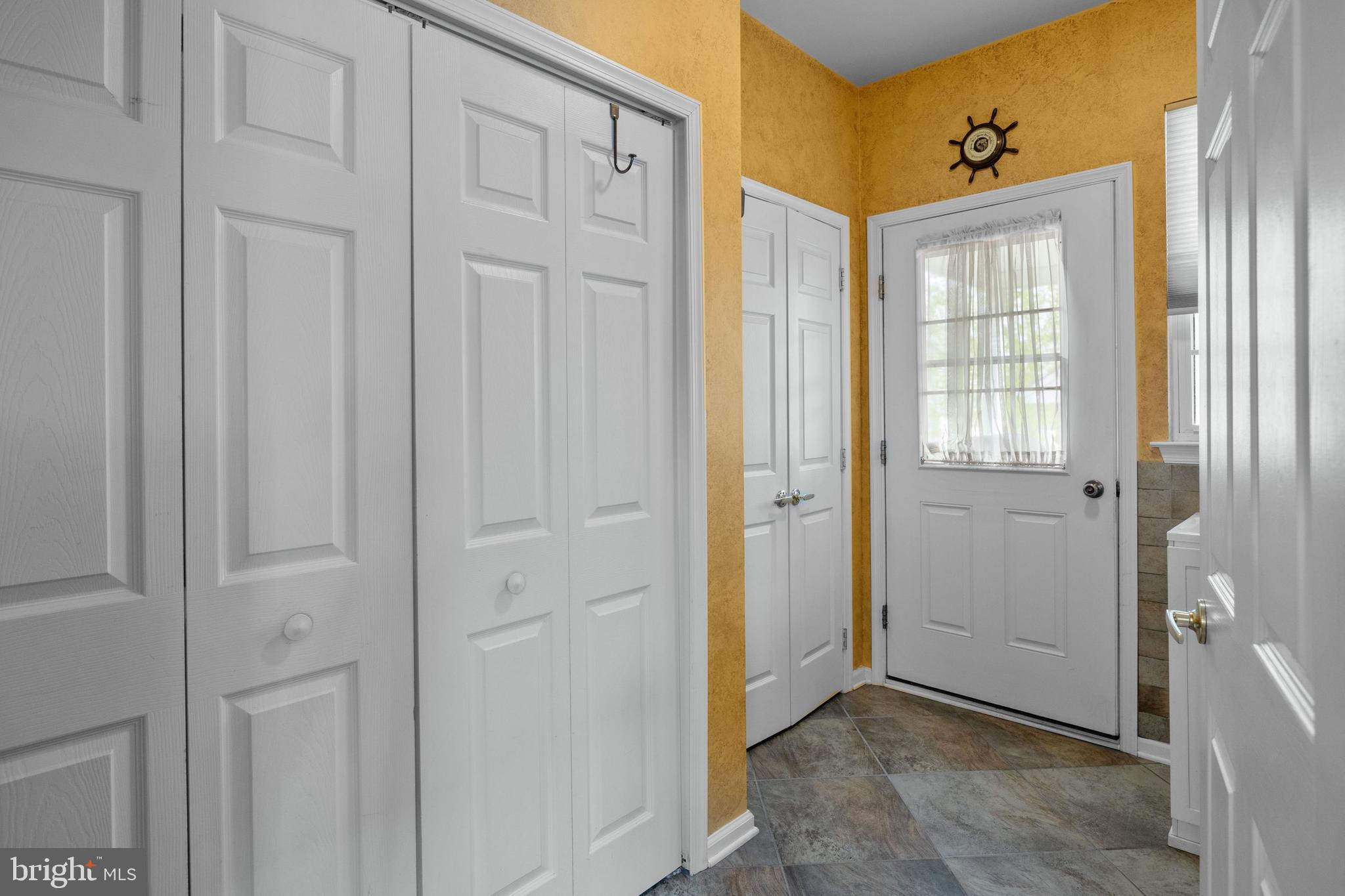 24 Valentine Road Ivyland, PA 18974 - Photo 36 of 41 Laundry Room