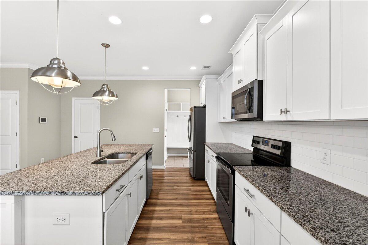 125 Yorkshire Drive Moncks Corner, SC 29461 - Photo 14 of 47 14