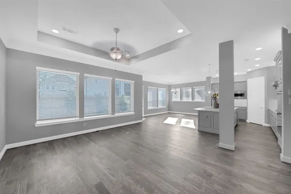 $665,999 | 127 Chatsworth Lane, Conroe, TX 77384