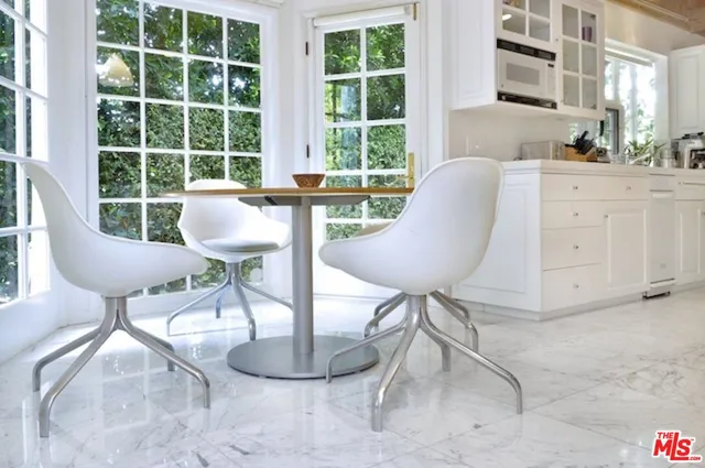 $12,000 | 4031 Hollyline Avenue, Sherman Oaks, CA 91423