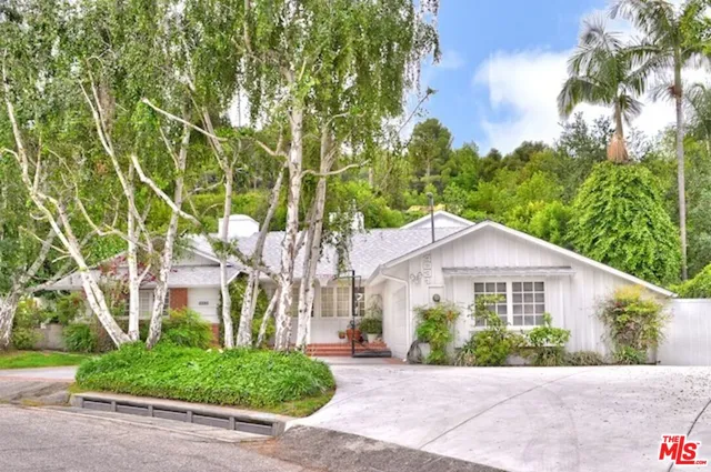 $12,000 | 4031 Hollyline Avenue, Sherman Oaks, CA 91423