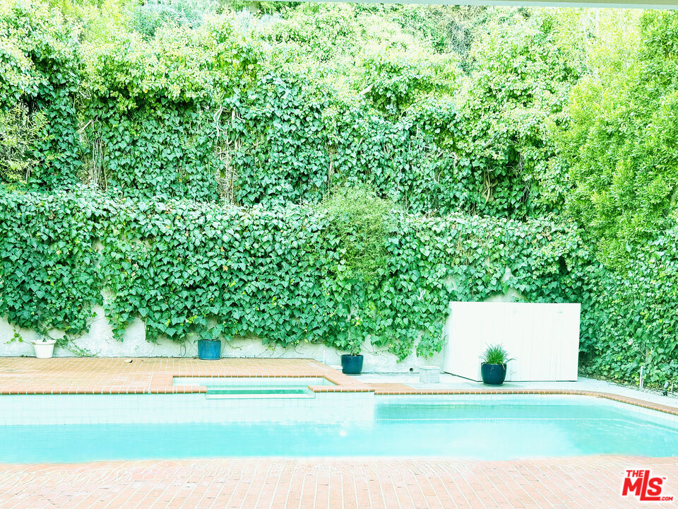 4031 Hollyline Avenue Sherman Oaks, CA 91423 - Photo 30 of 31 an outdoor space with a lake view