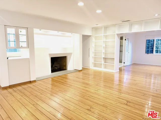 $12,000 | 4031 Hollyline Avenue, Sherman Oaks, CA 91423