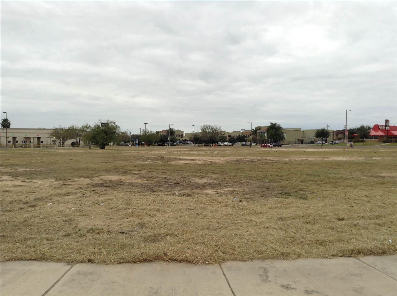 9810 Sterling Loop Laredo, TX 78045 - Photo 1 of 13 Gallery Image 1