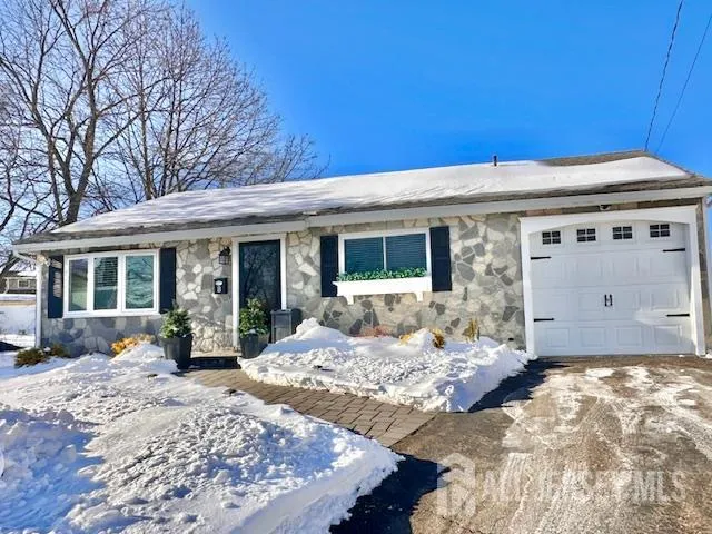 $600,000 | 8 Willow Court, Sayreville, NJ 08859