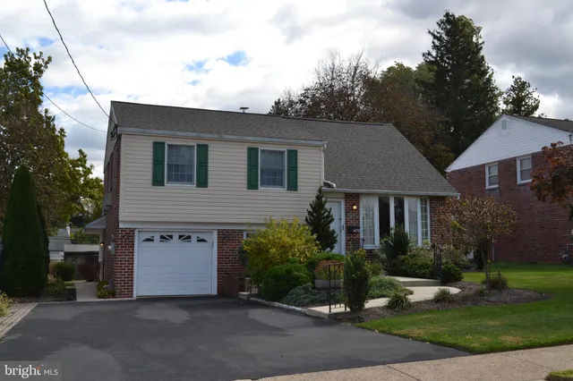 $424,900 | 409 Melvin Drive, Brookhaven, PA 19015