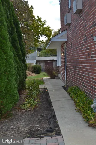 $424,900 | 409 Melvin Drive, Brookhaven, PA 19015