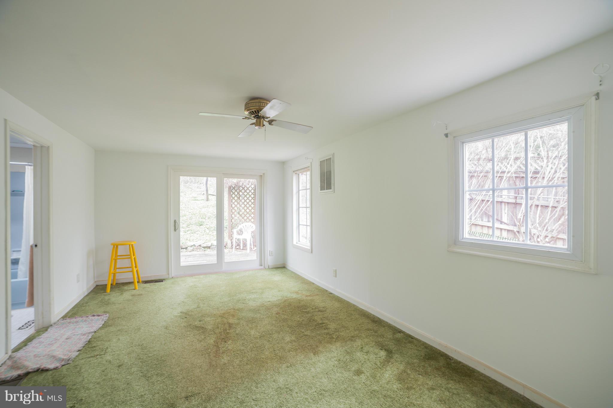 112 Hillside Road Catonsville, MD 21228 - Photo 20 of 30 Bedroom (Master)